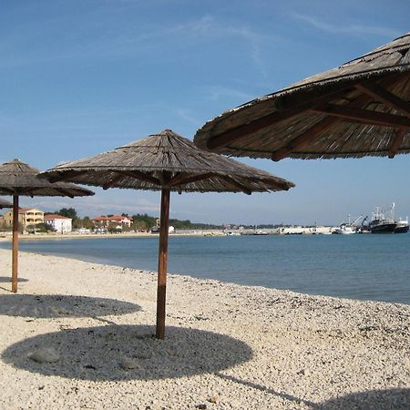 Holiday Home Branka - 80 M From Beach Vir Dış mekan fotoğraf