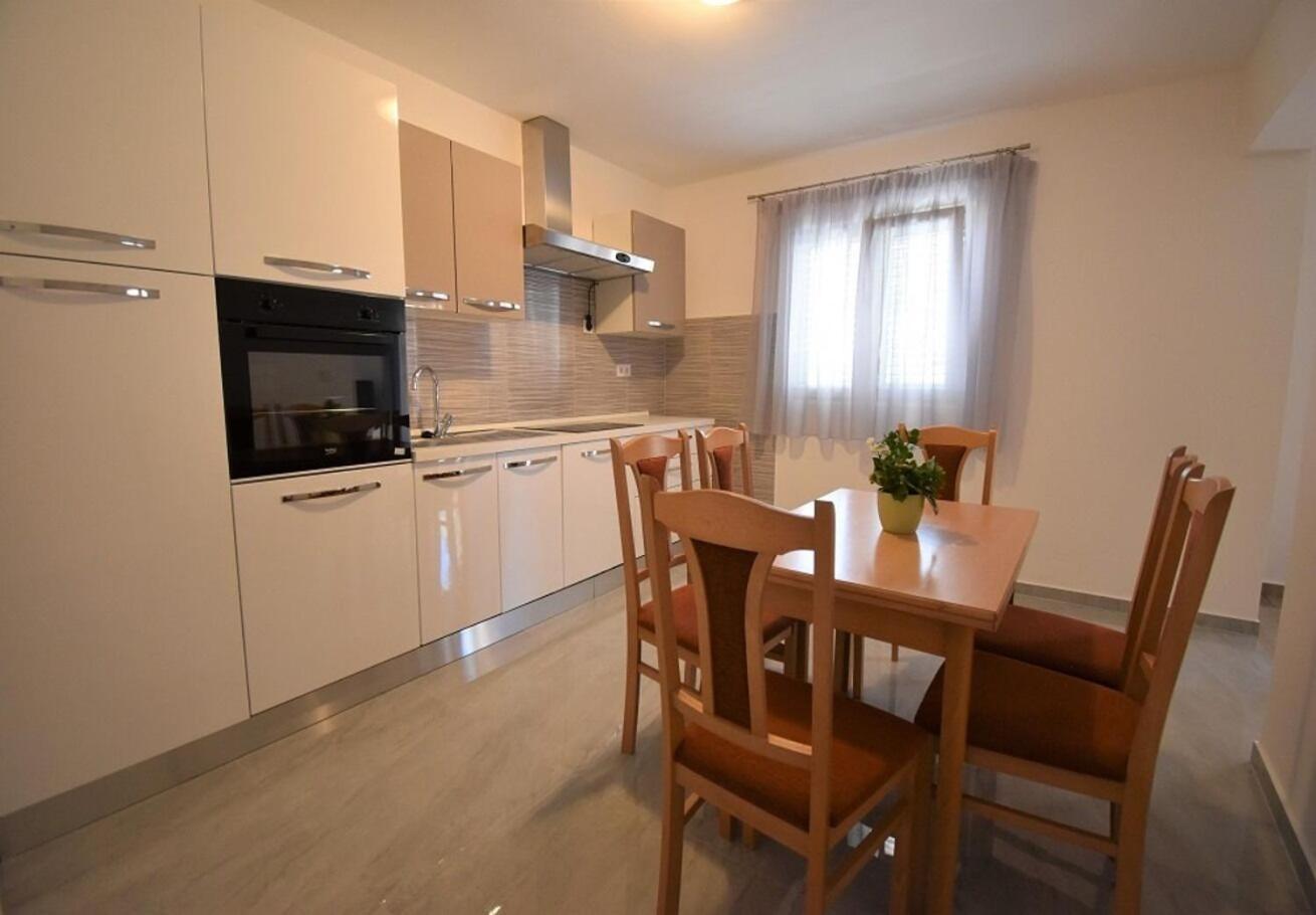 Holiday Home Branka - 80 M From Beach Vir Dış mekan fotoğraf