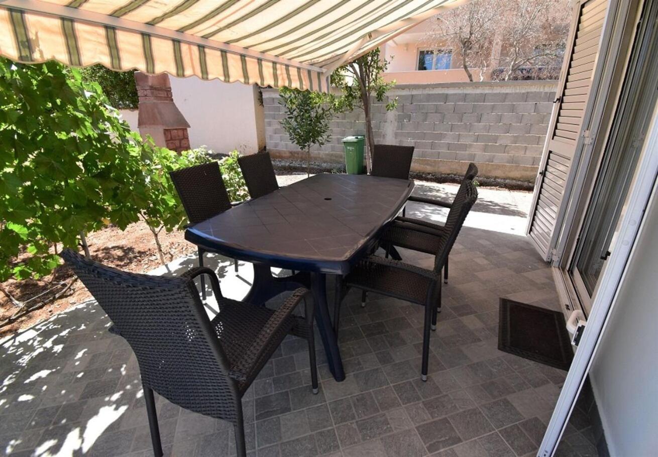 Holiday Home Branka - 80 M From Beach Vir Dış mekan fotoğraf